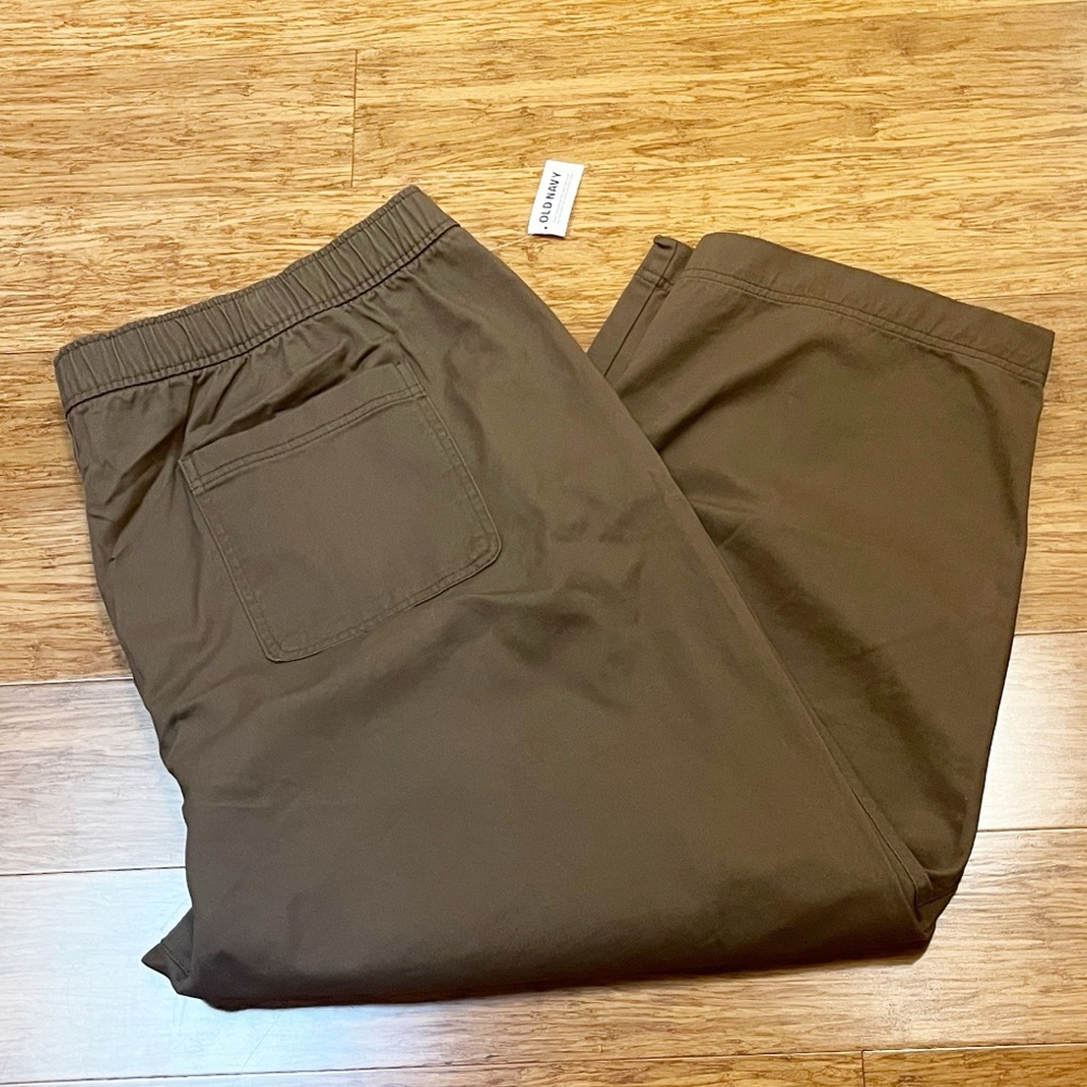 NWT! Old Navy Brown Pull On Elastic Waist Cropped Pants Pockets. Size Women's 3X - Picture 7 of 14